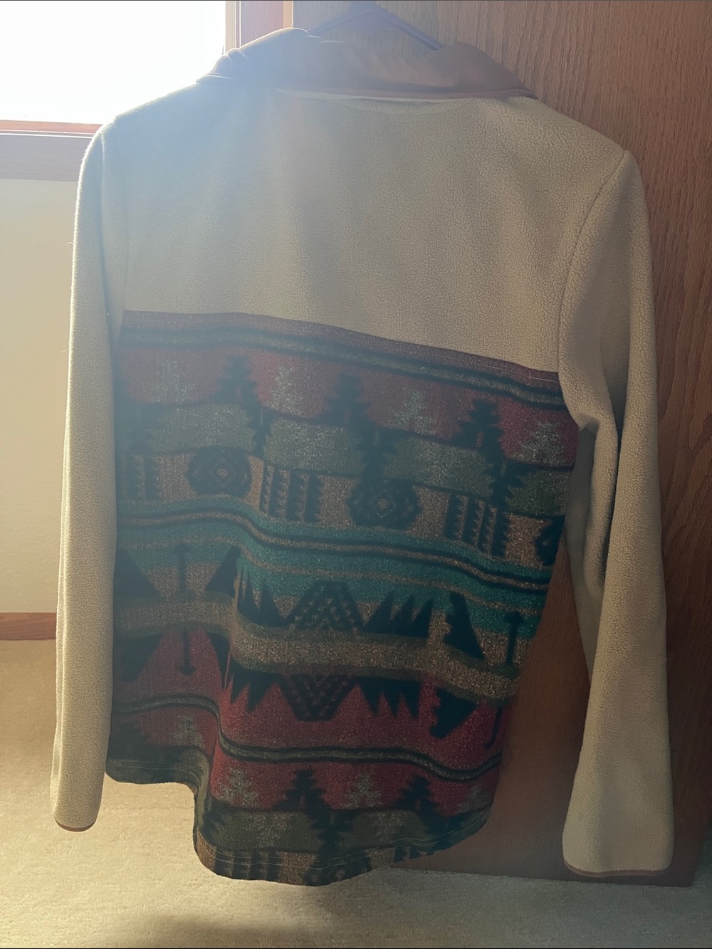 Aztec Pullover - Picture 3 of 3
